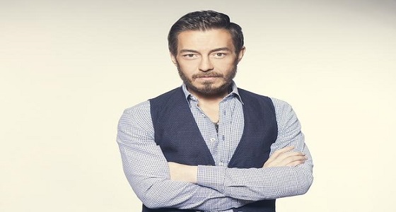 بالفيديو.. أحمد زاهر يكشف من هو ” معذب الفنانين “