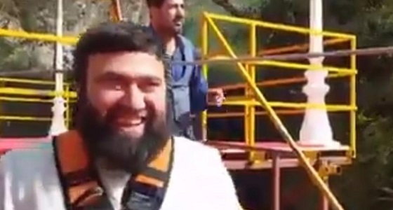ضجة على وسائل التواصل بسبب فيديو لقائد جيش الإسلام المعارض في سوريا