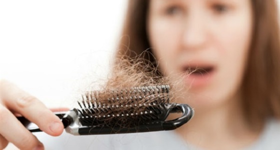 نصائح لعلاج مشكلات شعرك واستعادة طبيعته بالفيتامينات
