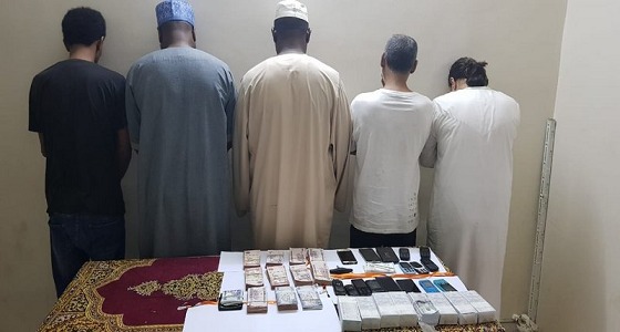 ” المجني عليه جاني ” الشرطة تكشف ملابسات سرقة مليون ريال من مندوب شركة طيران