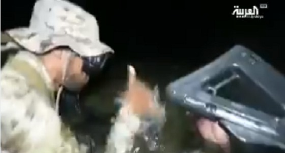 بالفيديو.. عملية نوعية لـ ” الضفادع البشرية ” التابعة للبحرية بالبحر الأحمر