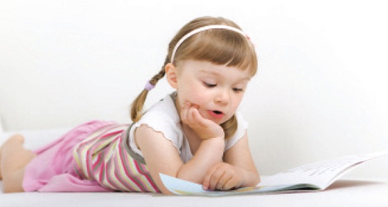 خبراء يكشفون 9 فوائد للقراءة لطفلك في عمر مبكر