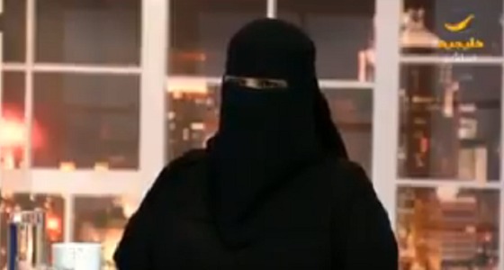 بالفيديو..معلمة تنفق 161ألف ريال لتأسيس معمل تقني لتدريس الرياضيات