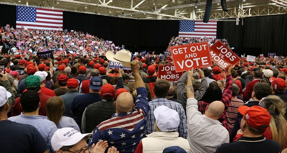 تقدم ساحق للديمقراطيين في مجلس النواب الأمريكي