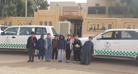 مكتب البيئة بـ طريف ينفذ مبادرة نثر بذور النباتات والأشجار