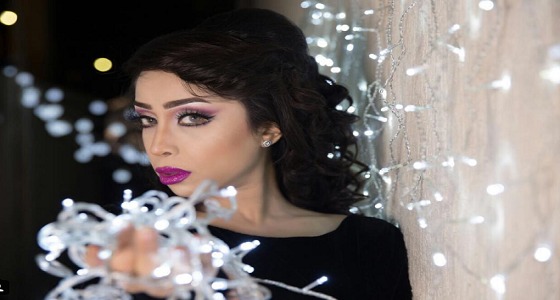 بالفيديو.. الفنانة ” أبرار ” تتعرض لهجوم من بناتها لإرتدائها الفرو