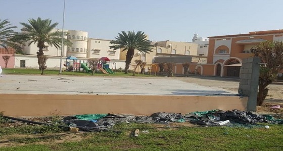 بالصور.. إزالة تعديات على حديقة عامة في مكة المكرمة