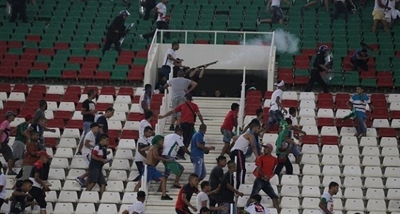 اتحاد القدم الجزائري يتوعد مثيري الشغب ويصف عملهم بـ &#8221; القذر &#8220;