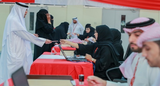 بدء الاقتراع بالانتخابات النيابية والبلدية في البحرين