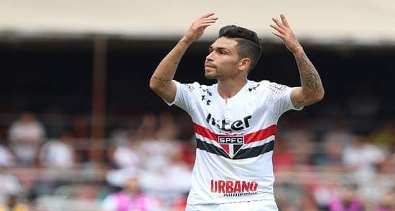 بيتروس يتغيب عن مباراة ” الهلال “