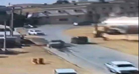 مرور الجوف يضبط قائد مركبة يمارس التفحيط أمام إحدى المدارس ” فيديو “