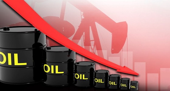انخفاض أسعار النفط مع ارتفاع المعروض العالمي