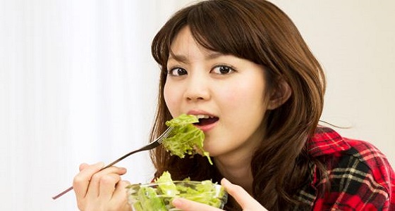 دراسة تستحدث رجيم الأكل ببطء لإنقاص الوزن