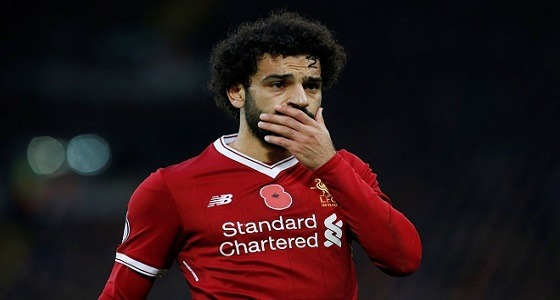 شاهد.. محمد صلاح يرتدي تيشيرت مجلة إباحية