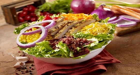 لربات المنازل.. إليكي وجبة خاصة ولذيذة لتحسين مزاج أسرتك