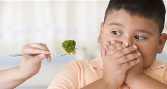 مخاطر السمنة على الأطفال والمراهقين وكيفية علاجها