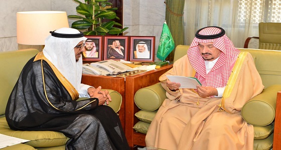 أمير ⁧‫الرياض‬⁩ يستقبل رئيس هيئة تقويم التعليم