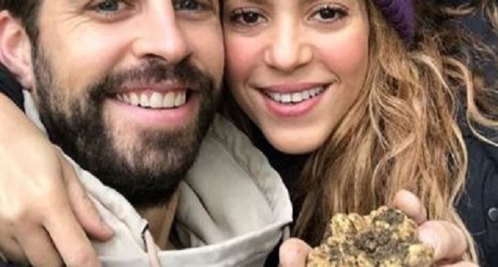 بالصورة.. شاكيرا تكشف سر سعادتها مع زوجها بـ ” الكمأة البيضاء “