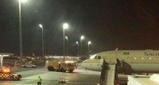عودة الحركة الجوية ورحلات الإقلاع إلى وضعها الطبيعي بمطار الملك عبدالعزيز
