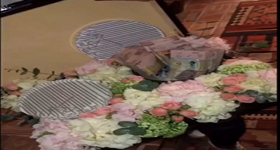 بعد إعلان زواجها ..دانة الطويرش تستعرض هديتها المالية: “هلا بالكاش”