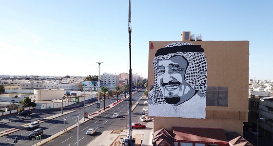 ‏تزامناً مع الزيارة الملكية لتبوك البلوي يحتفل بطريقته الخاصه حباً وفرحاً