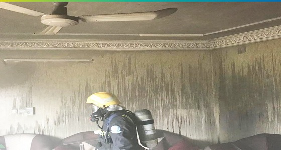 بالصور.. اندلاع حريق في منزل بمحايل عسير