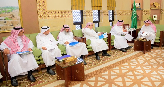معالي وكيل إمارة منطقة الرياض يستقبل أمين المنطقة وقيادات علم