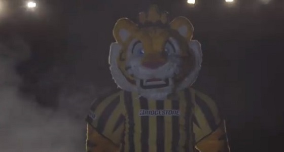 بالفيديو.. الاتحاد يكشف عن التميمة الخاصة بمباراة الديربي