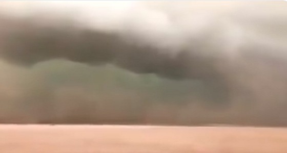 بالفيديو.. منظر مهيب لسحابة سوبرسل في الوهيبية جنوب حائل