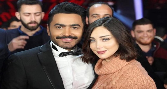 بالفيديو.. تامر حسني يكشف سر زواجه من بسمة بوسيل