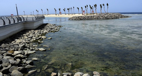 بالصور.. إغلاق مناطق السباحة في الواجهة البحرية الجديدة بكورنيش جدة