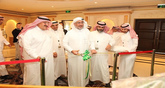 بالصور.. ” البيئة ” تدشن ” الحملة التوعوية بفوائد الأغذية العضوية “