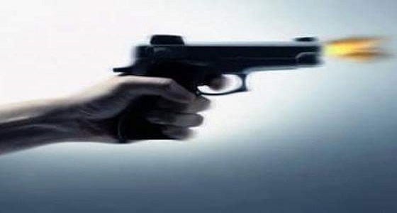 زوج يقتل زوجتيه رميا بالرصاص لسبب صادم