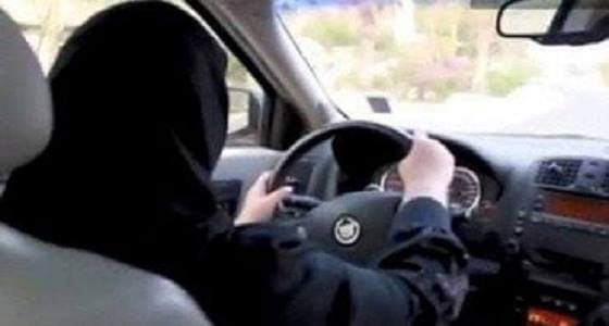 تفاصيل إصدار رخصة قيادة لطبيبة تجلس على كرسي متحرك