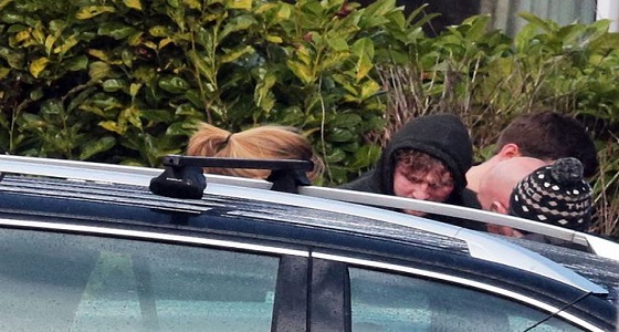 بالصور.. 4 شباب يخطفون قاصرات ويجبروهن على تناول مخدر لاغتصابهن