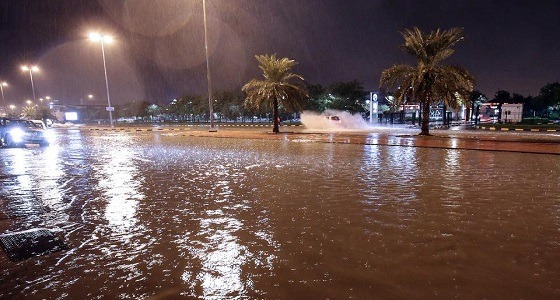بالصور.. استنفار شامل بالكويت لمواجهة الطقس السيئ