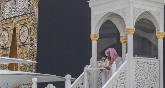 بالفيديو والصور.. خطبة الجمعة من المسجد الحرام