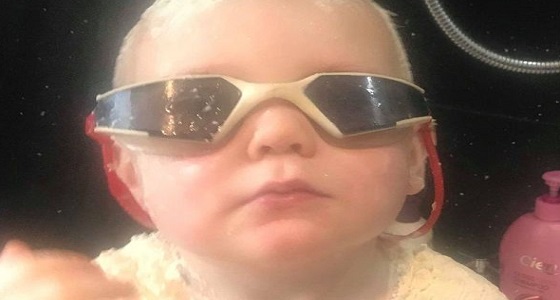 بالصور .. أم تغسل إبنها بالشامبو والمسحوق 23 مرة بسبب هذه المادة