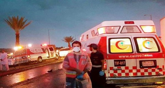 مصرع وإصابة 11 شخص إثر حادث تصادم على طريق الطائف- الرياض