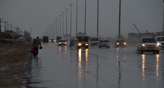 هطول أمطار على جدة والمراكز التابعة لها