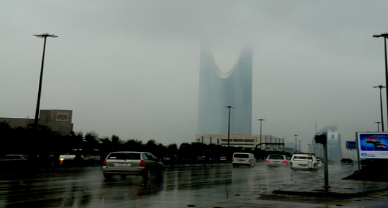 هطول أمطار خفيفة إلى متوسطة على الرياض