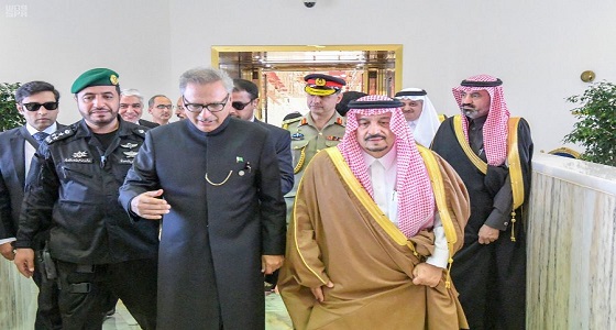 رئيس جمهورية باكستان الإسلامية يصل الرياض