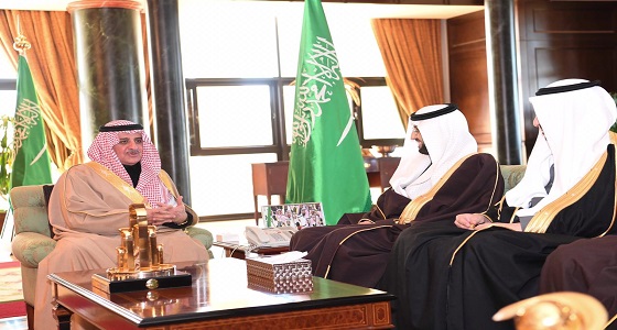 امير تبوك يستقبل الرئيس التنفيذي للهيئة العامة للغذاء والدواء