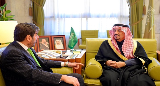 الأمير فيصل بن بندر أمير الرياض يستقبل سفير الأرجنتين لدى المملكة