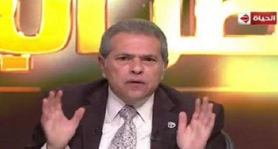 بالفيديو.. توفيق عكاشة: قطر ستنتهي هاجروا منها للنجاة بحياتكم