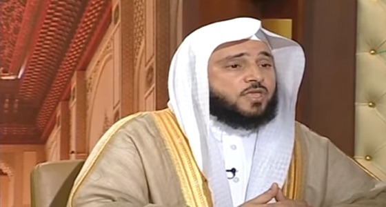 بالفيديو.. حكم حج المرأة كبيرة السن مع النساء بدون محرم