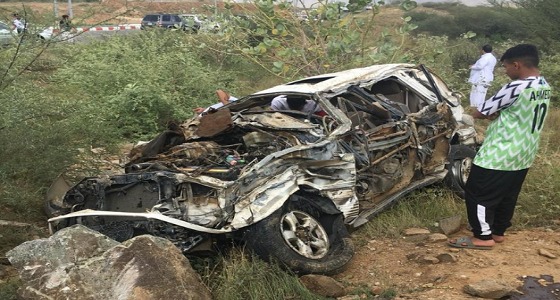 بعدما أنهوا اختبارهم.. وفاة 3 طلاب إثر انقلاب مركبتهم بجازان