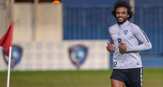 ياسر الشهراني يشارك في تدريبات الهلال الجماعية
