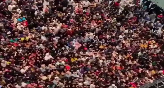 بالفيديو.. تعطل المرور في الكويت وازدحام خانق بسبب شاروخان