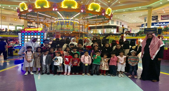 ” التنمية الاجتماعية ” بمكة يفعل مبادرة لأطفال شهداء الواجب بمناسبة اليوم العالمي للتطوع